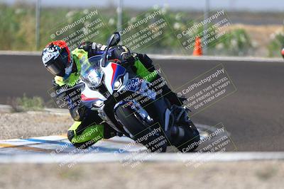 media/Sep-20-2025-TrackDaz (Sat) [[27f0cde673]]/B Group/220pm (Turn 9)/